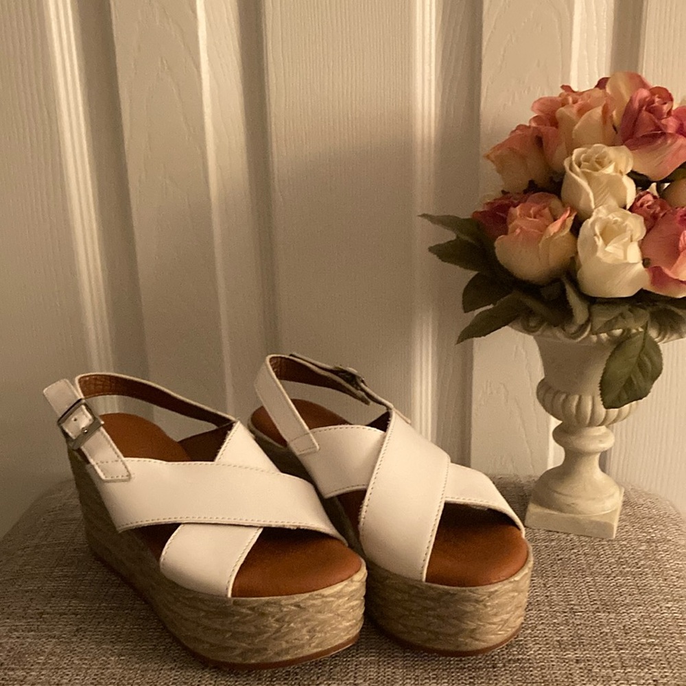 Women's White Wedge Sandals